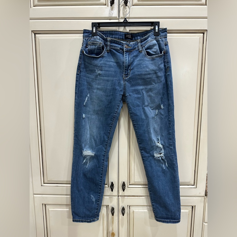 Judy Blue relaxed jeans size 32